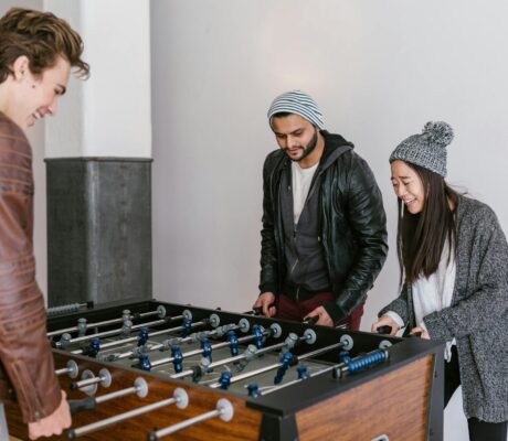 people playing multiplayer games