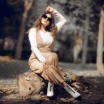 woman stylish affordable outfit