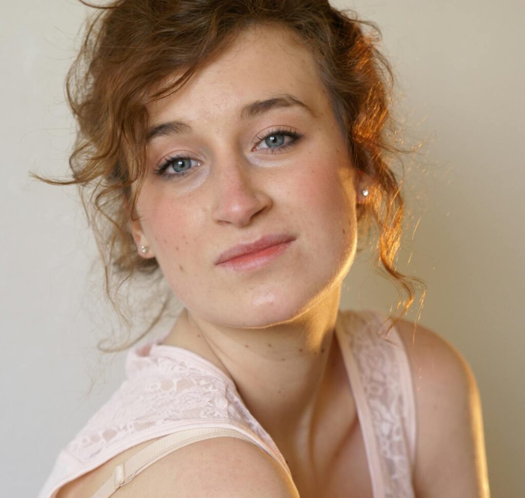 amélie pease essential