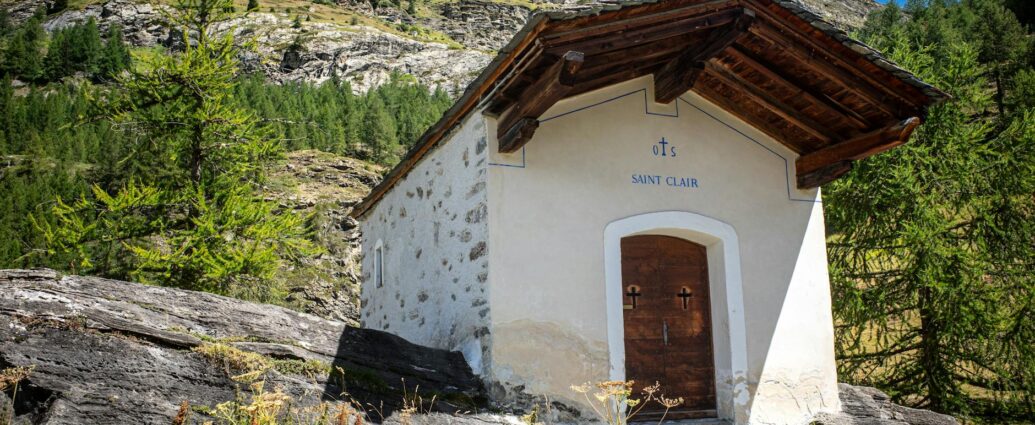 claire froggatt sculpture