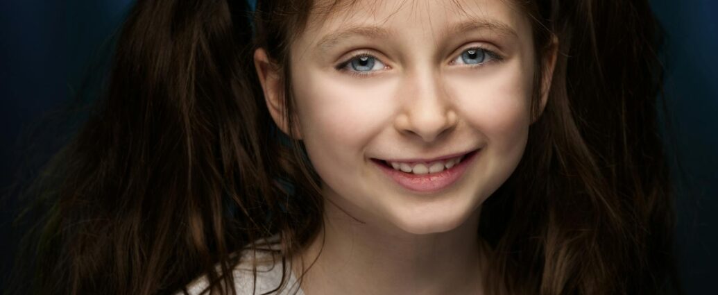 Ellie Dadd metal sculpture