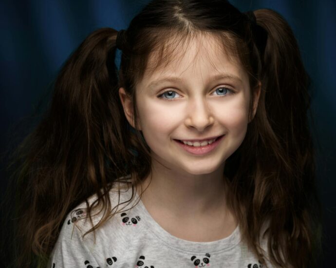 Ellie Dadd metal sculpture