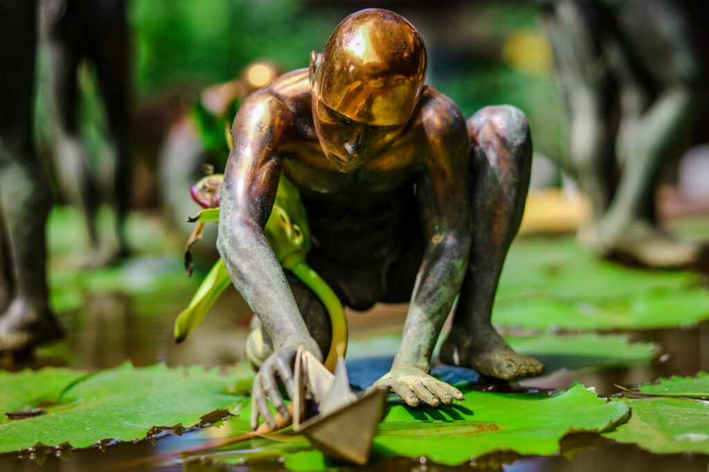 Filipino sculpture metal