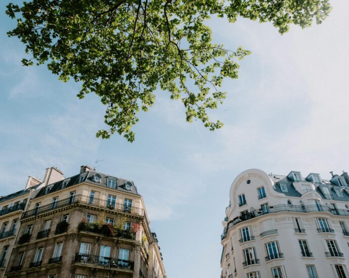 francis bourgeoisie sculpture