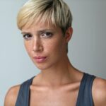 Gisele Schmidt metal sculpture