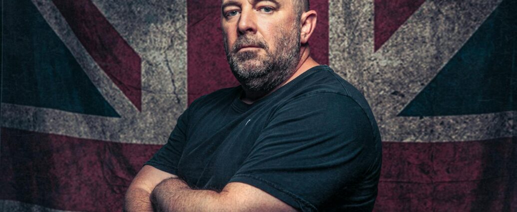 Michael Mayhew metal sculpture