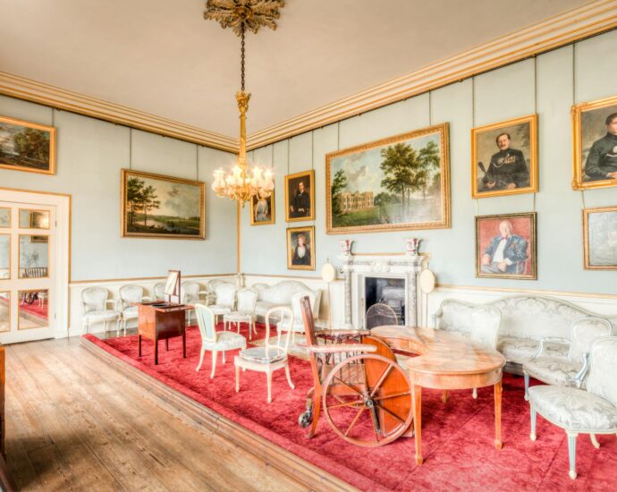 nell burton metal sculpture