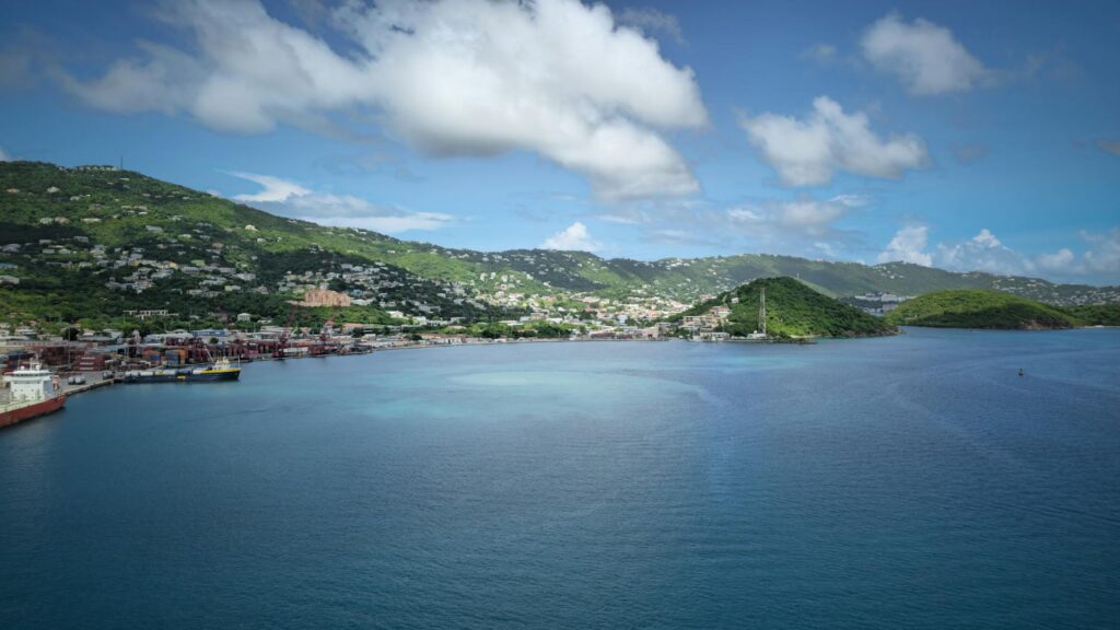 Shaun Thomas sculpture