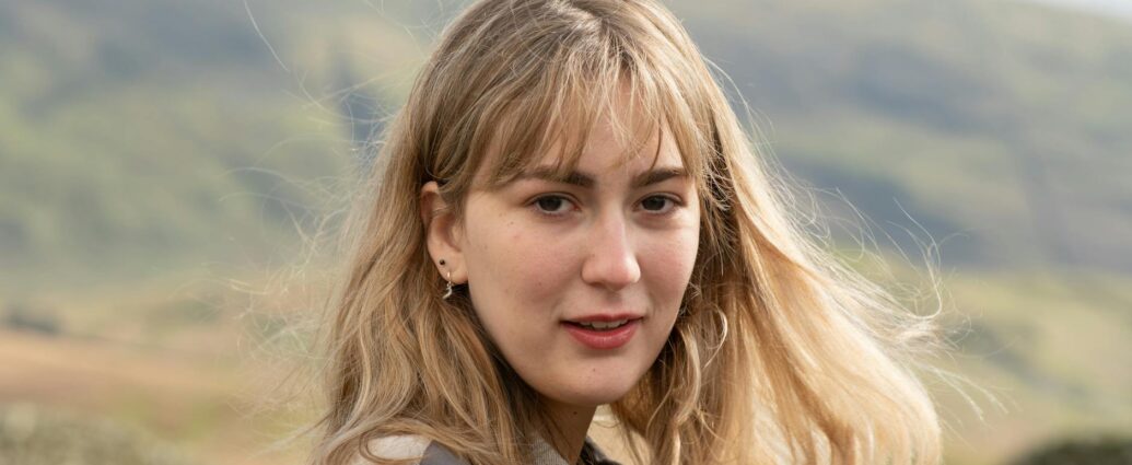 zoe hague metal sculpture